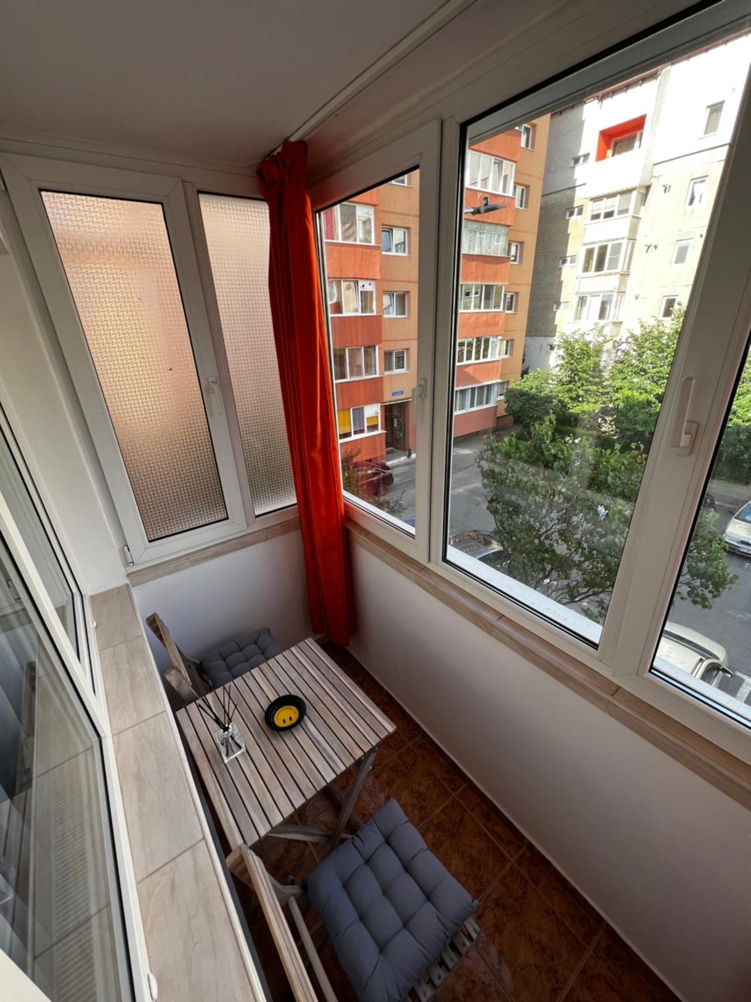 House24 Gari Apartment Брашов Екстериор снимка