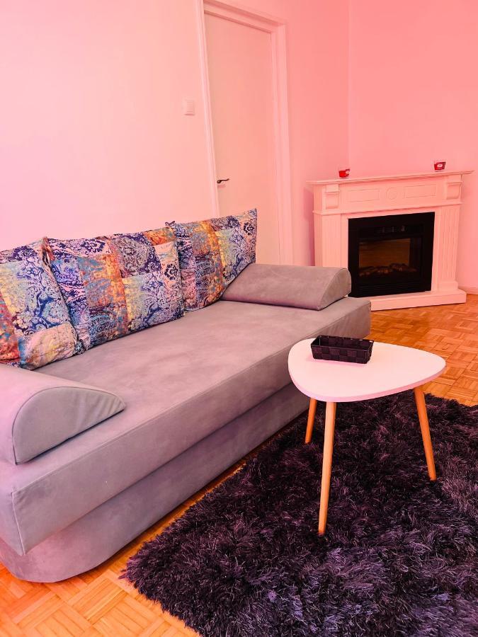 House24 Gari Apartment Брашов Екстериор снимка