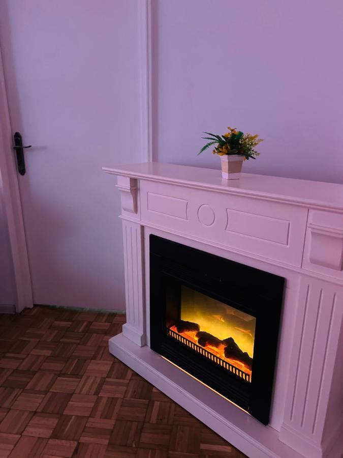 House24 Gari Apartment Брашов Екстериор снимка